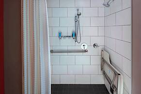 Aloft Austin Downtown