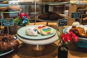 Aloft Austin Downtown