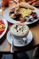 Aloft Austin Downtown