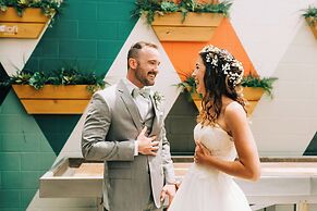 Aloft Austin Downtown