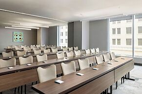 Element Austin Downtown