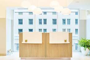 Element Austin Downtown