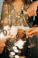 Element Austin Downtown