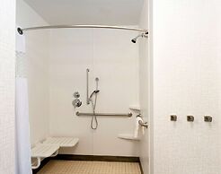 Hampton Inn & Suites Duluth North/Mall Area