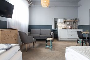 The Swan House by Heimaleiga