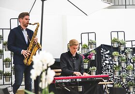 The Swan House by Heimaleiga