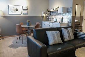 The Swan House by Heimaleiga