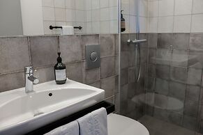 The Swan House by Heimaleiga