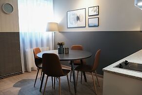 The Swan House by Heimaleiga