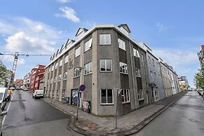 The Swan House by Heimaleiga