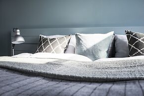 The Swan House by Heimaleiga