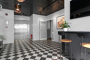 The Swan House by Heimaleiga