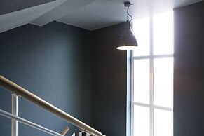 The Swan House by Heimaleiga