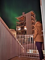 The Swan House by Heimaleiga