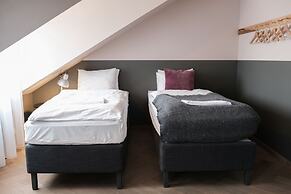 The Swan House by Heimaleiga