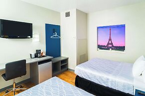Studio Z, Ascend Hotel Collection