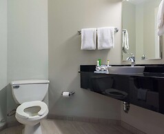 Studio Z, Ascend Hotel Collection