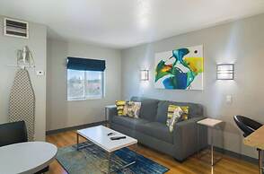 Studio Z, Ascend Hotel Collection