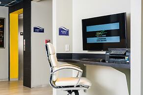 Studio Z, Ascend Hotel Collection
