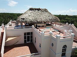 The Crimson Orchid Inn at Orchid Bay