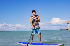 The Crimson Orchid Inn at Orchid Bay