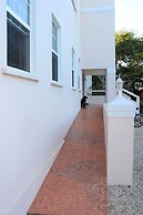 The Crimson Orchid Inn at Orchid Bay