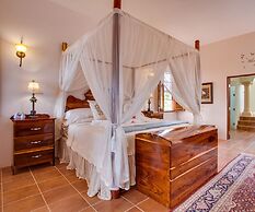 The Crimson Orchid Inn at Orchid Bay