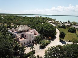 The Crimson Orchid Inn at Orchid Bay