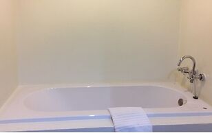 Vana Wellness Resort