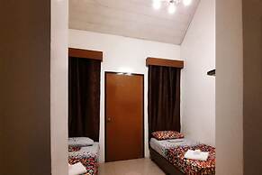 Zillion Pavilion Family & Business Hotel