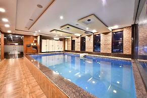 Click Hotel Sagar Plaza Chakan, Pune