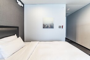 Gangneung Tourist Hotel