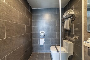 Gangneung Tourist Hotel