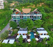 Bukit Pool Villas