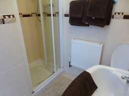 Plantation Lodge B&B