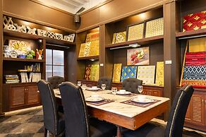 Angelo Family Suites