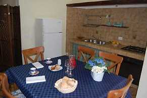 Marina Del Cantone Chalet