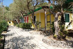 Marina Del Cantone Chalet