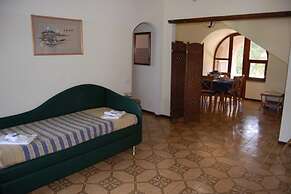 Marina Del Cantone Chalet