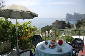 Marina Del Cantone Chalet