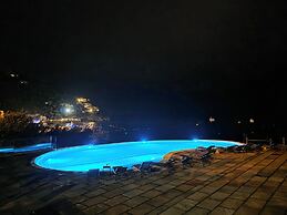 Marina Del Cantone Chalet