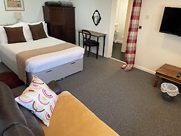 The Cridford Inn