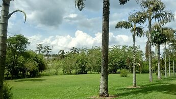 Casa Cerejeira Na Represa Do Broa
