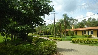 Casa Cerejeira Na Represa Do Broa