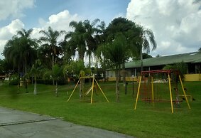 Casa Cerejeira Na Represa Do Broa