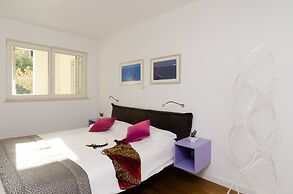 Antonio Luxury Beach Suites