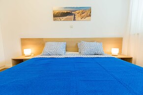 Antonio Luxury Beach Suites