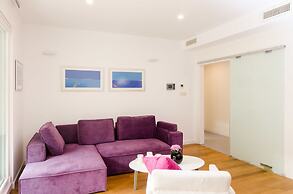 Antonio Luxury Beach Suites