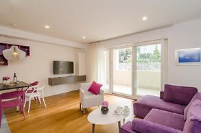 Antonio Luxury Beach Suites