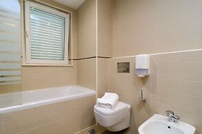 Antonio Luxury Beach Suites